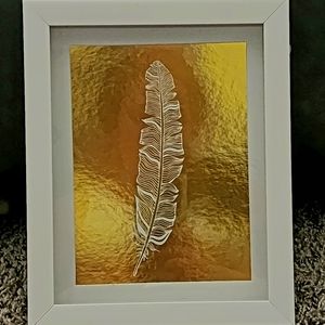 Feather Wall Art Picture Frame Shadowbox Decor White Metallic Gold 8X10